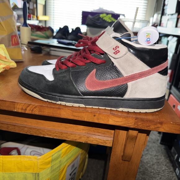 Nike SB November rain guns & Roses main image 7